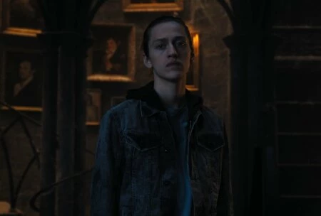 Кадр из сериала Уэнсдей 2022-2025